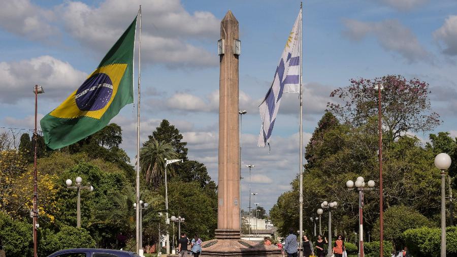 praça-internacional-fronteira-brasil-uruguai